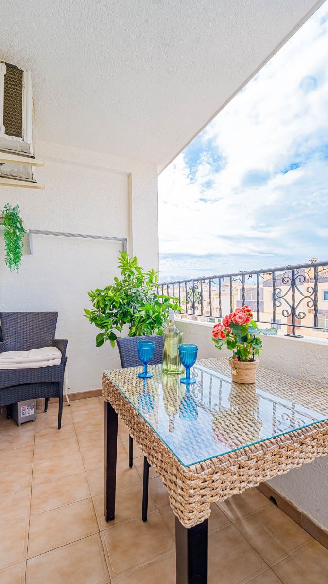 Apartment for sale in Punta Prima, Orihuela, Alicante photo 2