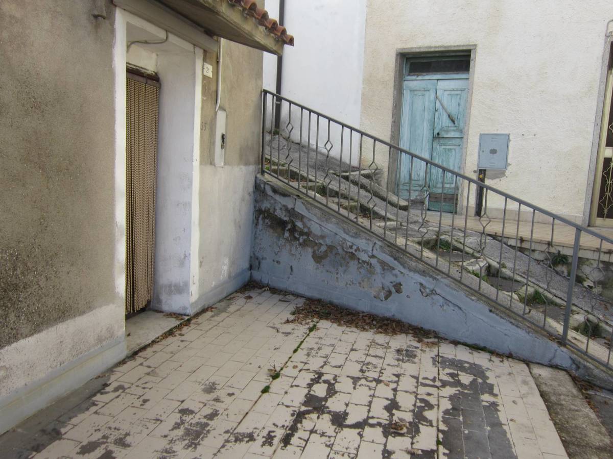 Property in Torrebruna photo 3