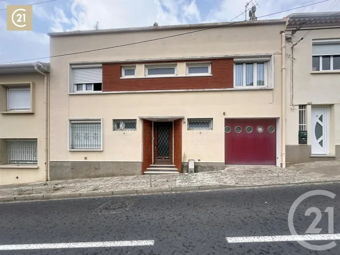 Beziers Neighborhood Lycée Mermoz / Albertini. House Composed of 2 Apartments with Garden and Garage. photo 4
