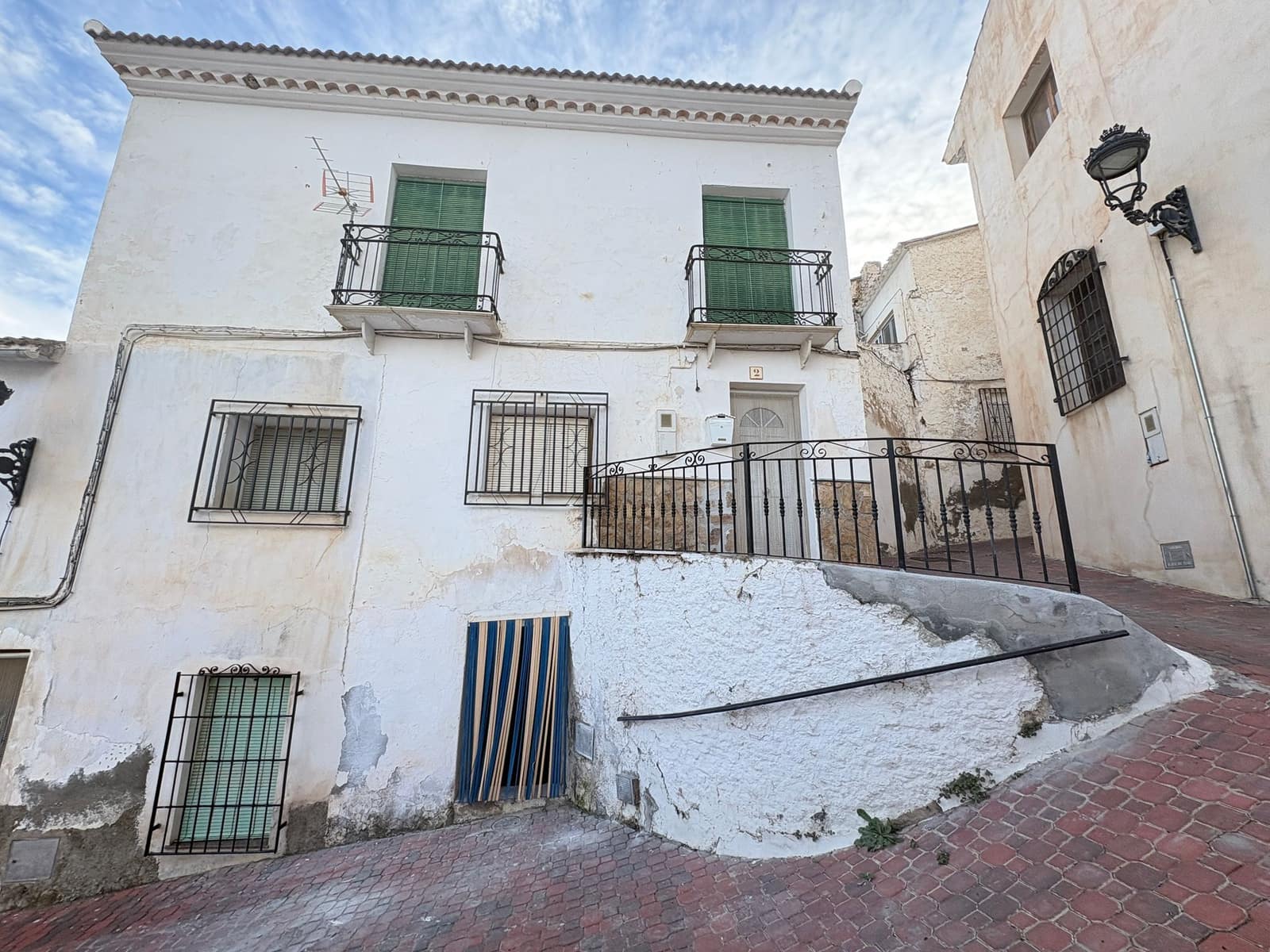 Townhouse for sale in Albanchez, Almería photo 2