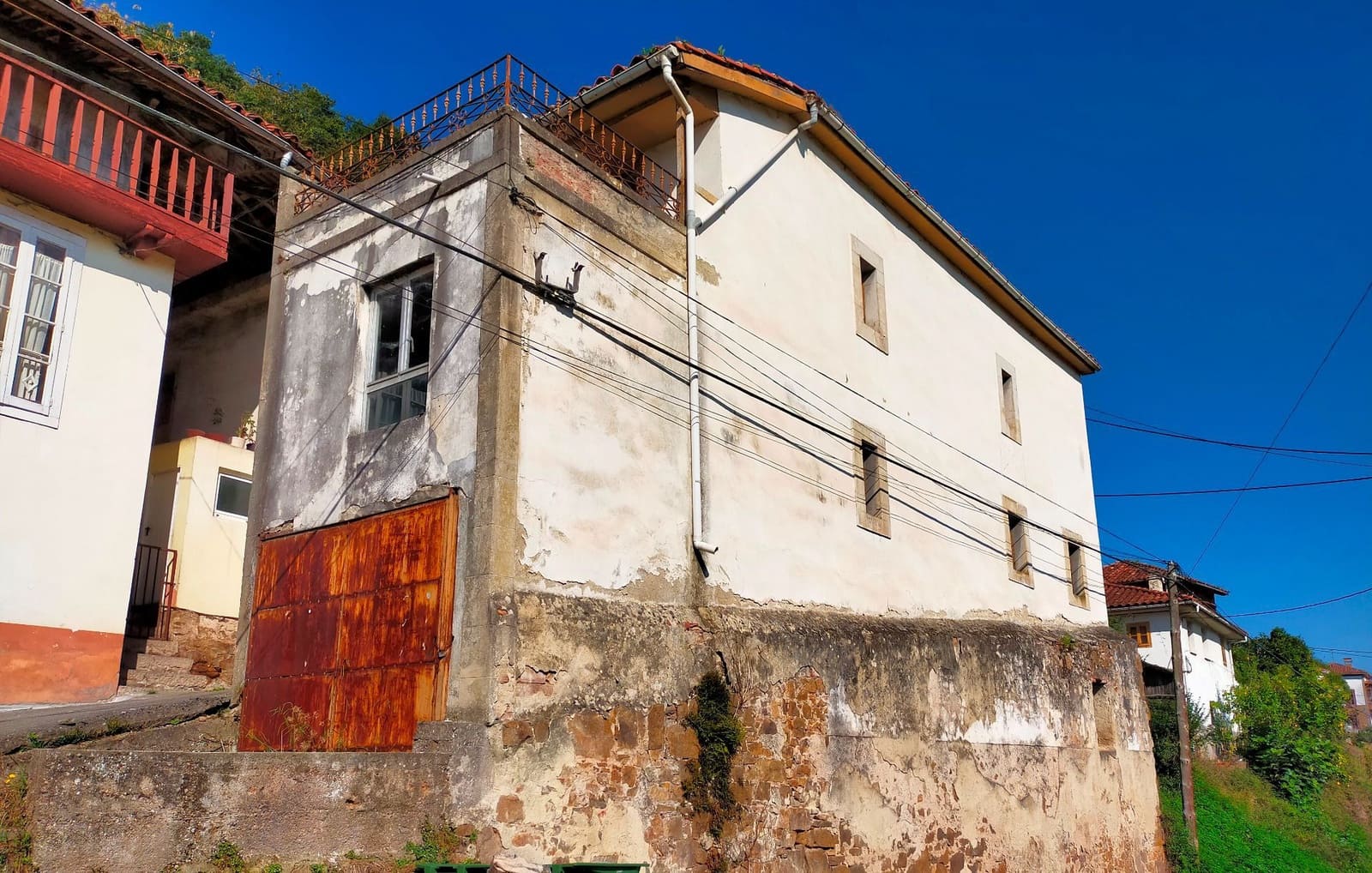 Semi-detached Villa for sale in Pravia, Asturias