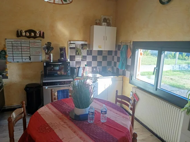 F4 House photo 5