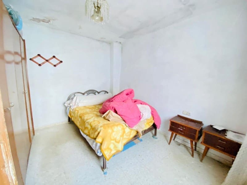 Townhouse for sale in Alhama de Granada, Granada photo 4
