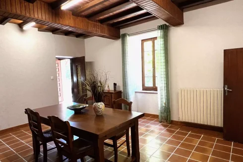 Old Stone Farmhouse Needing Modernisation photo 4