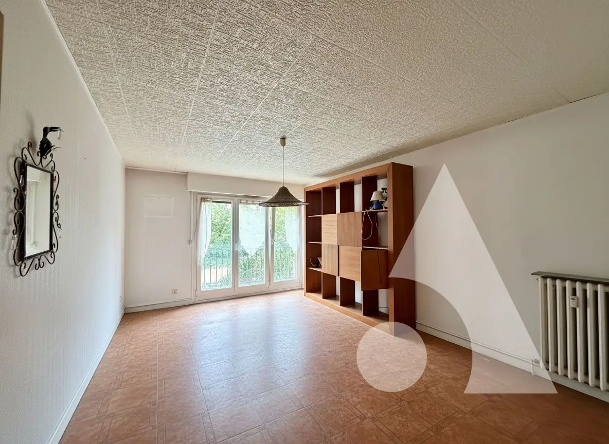 Apartment for sale in Troyes — 2 bedrooms, 66 m²