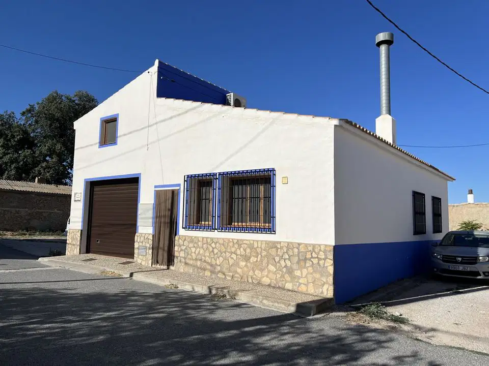 Country house in Almontaras, Granada