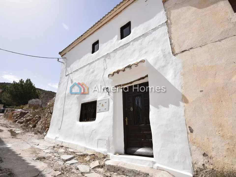 Almeria Homes photo 3