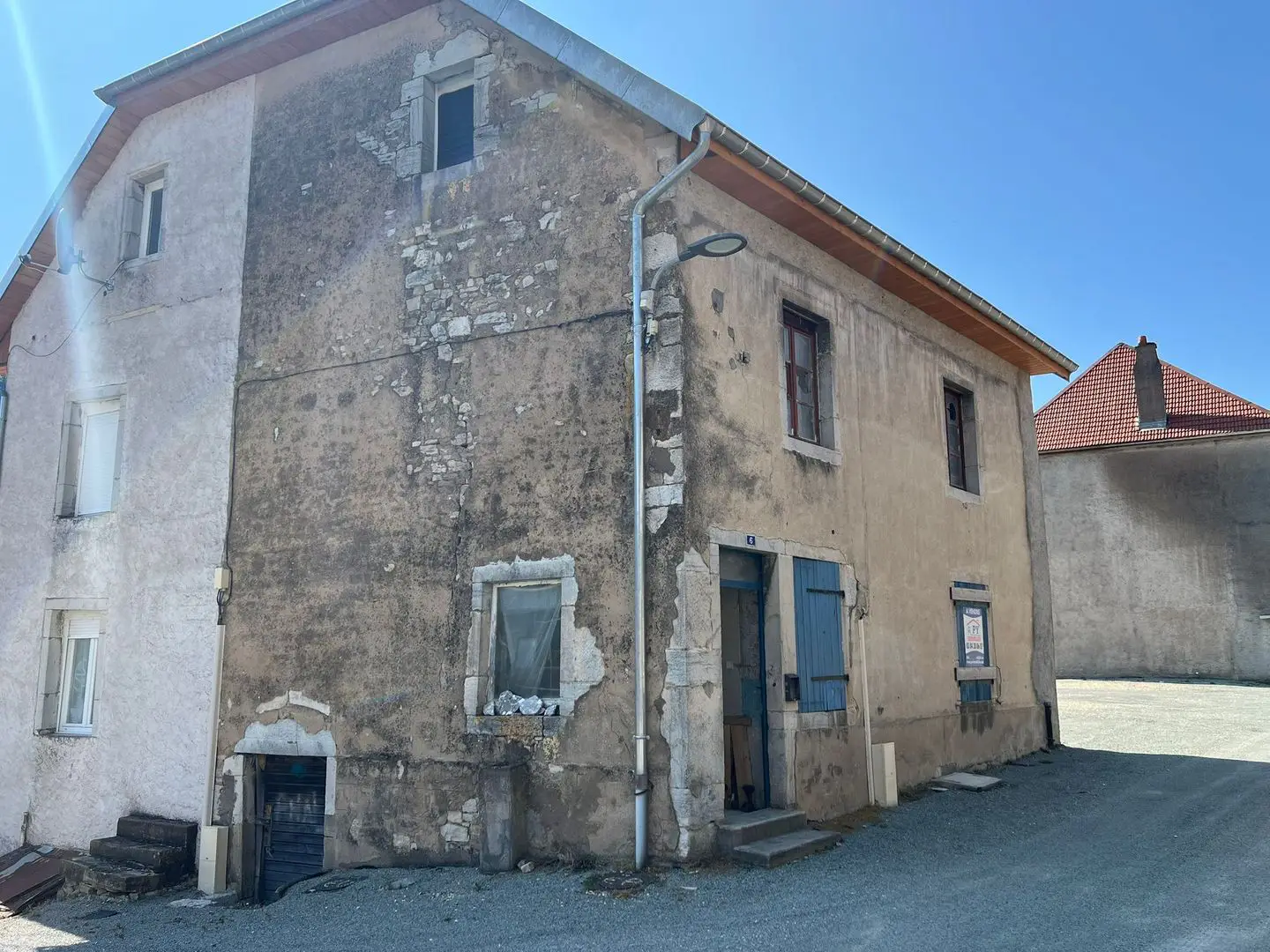 House for sale in Clerval — 1 bedroom, 51 m²