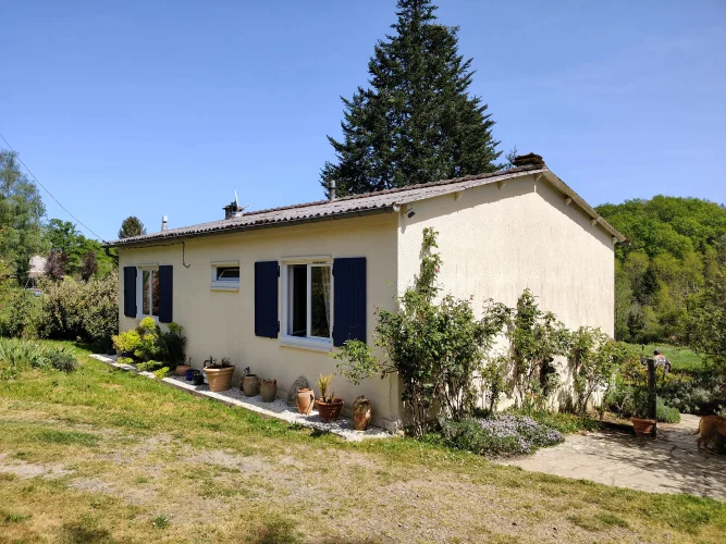 Peaceful Country Property with Guest House and Scenic Views
