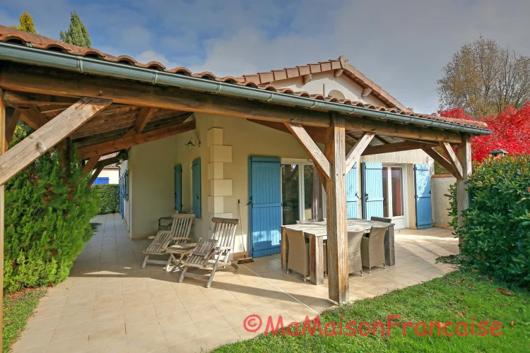 Detached 3 Bed/2bath Villa Near 27 Hole Golf Course, with on Site Facilities Including Swimming Pool photo 2