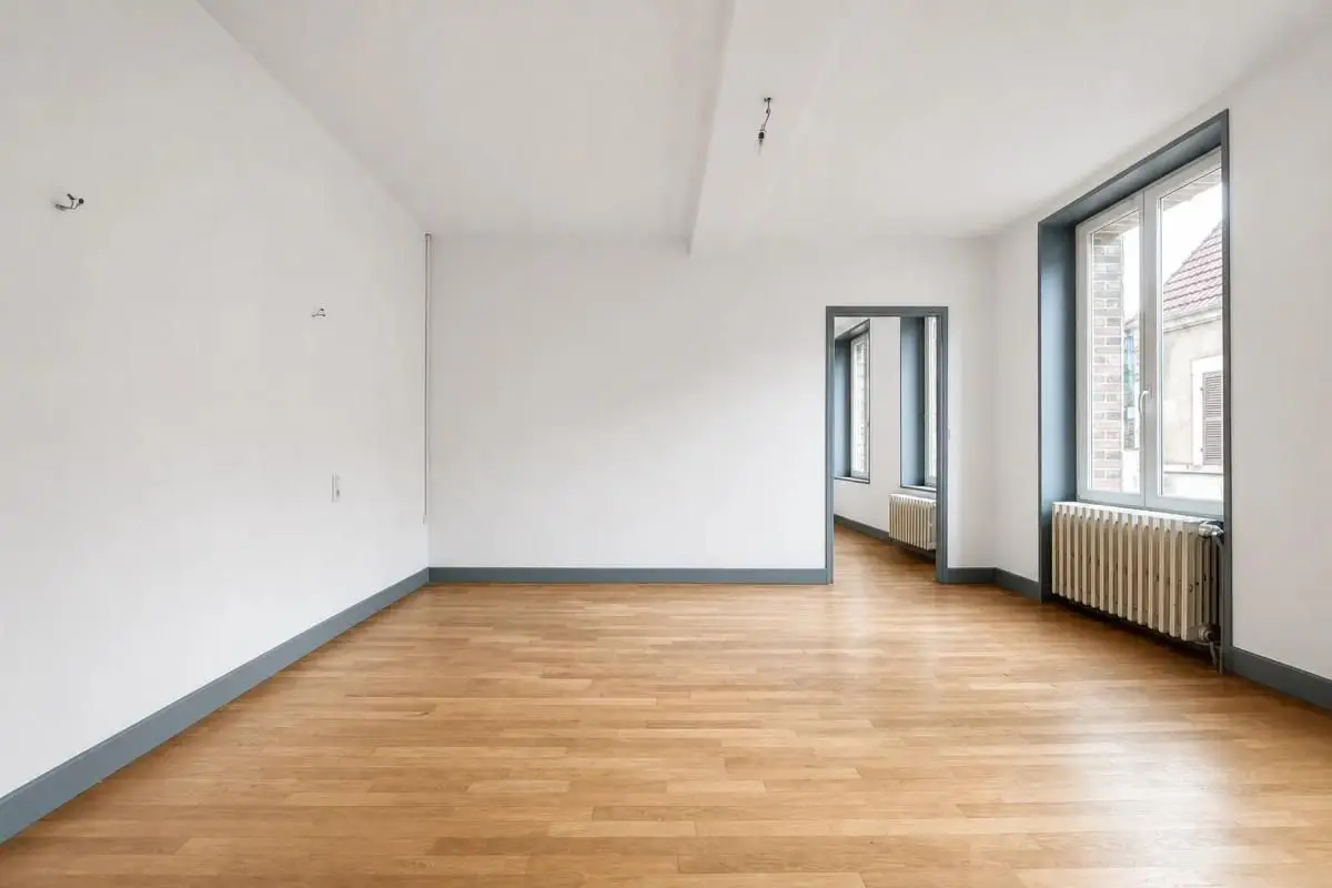 House for sale in Venizy — 4 bedrooms, 70 m² photo 4
