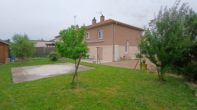 4-Room Terraced House