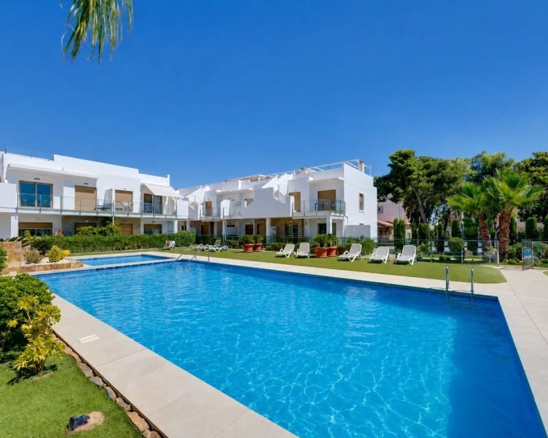 Apartment for sale in Pilar de la Horadada ciudad, Pilar de la Horadada, Alicante photo 2