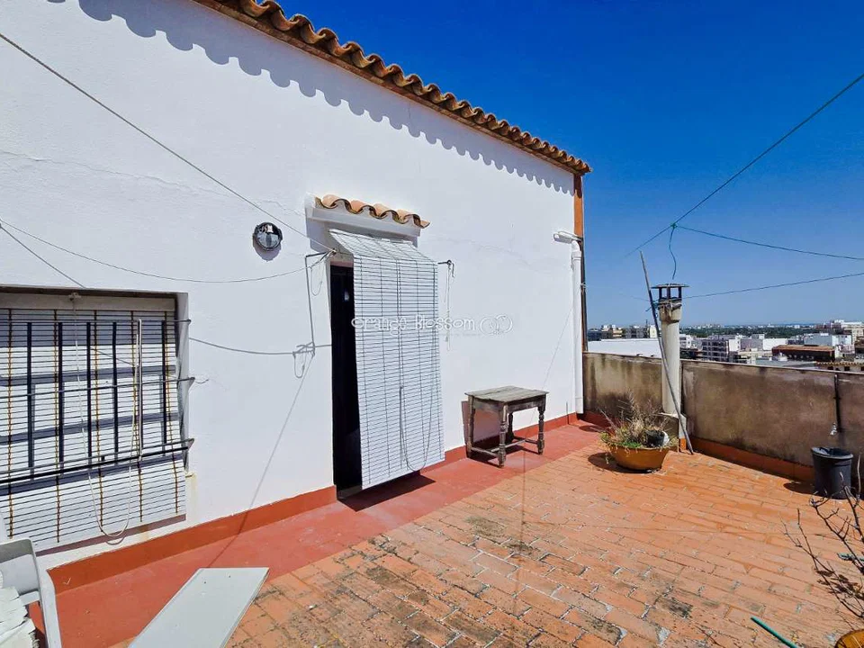 Town house in Oliva, Valencia province photo 5