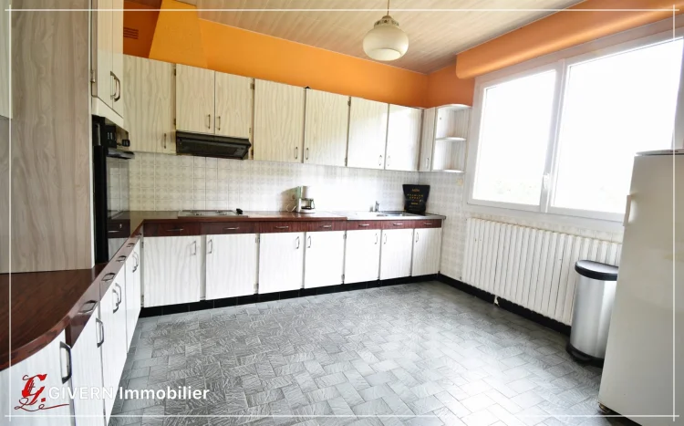 Neo-Bretonne Style Large Family Home with Garden, Pool, and Basement photo 2