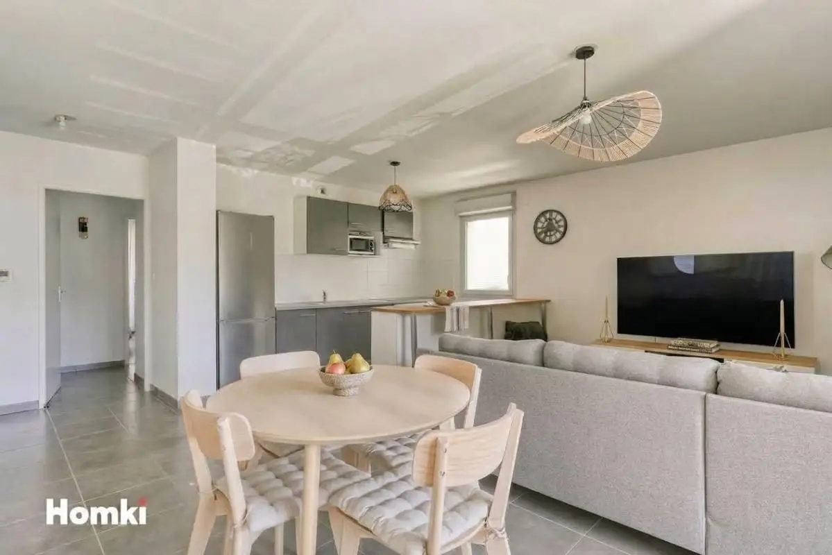 Apartment for sale in Blagnac — 2 bedrooms, 62 m² photo 3