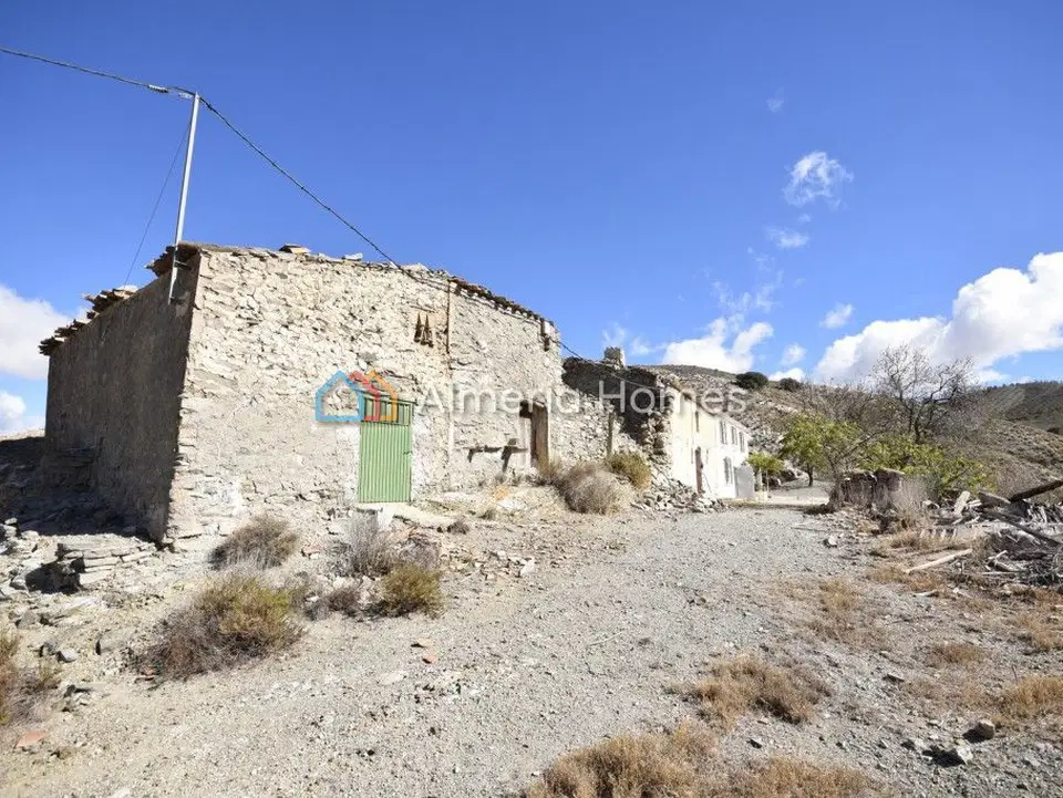 Almeria Homes photo 4