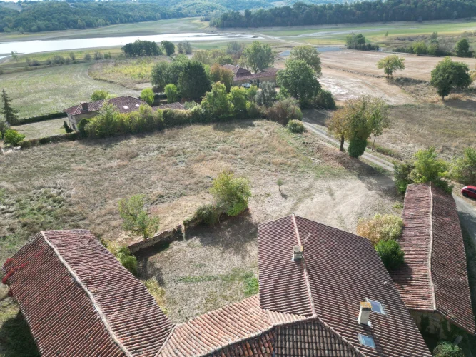 House in the Heart of the Countryside photo 3