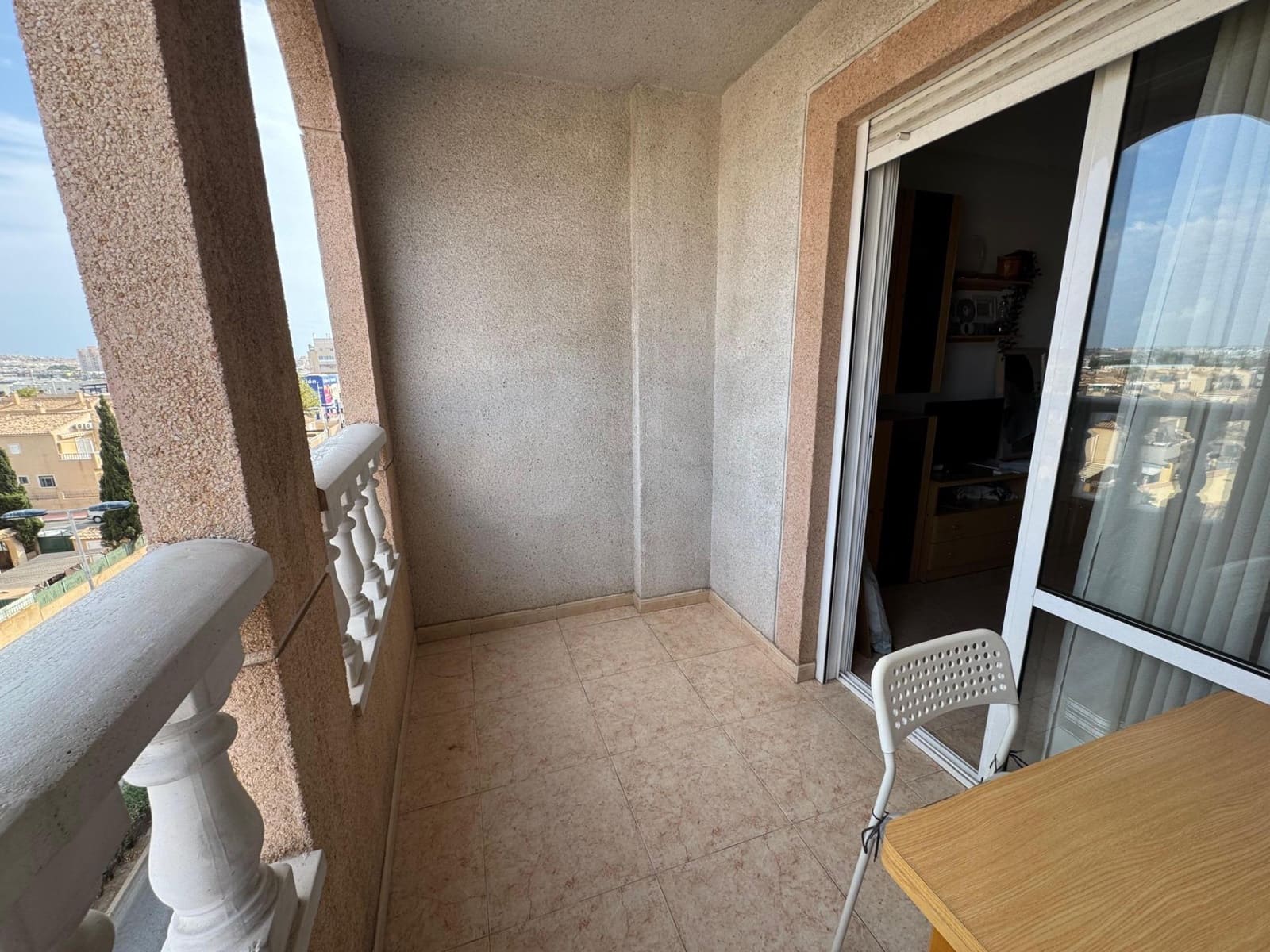 Apartment for sale in Playa de los Locos, Torrevieja, Alicante photo 3