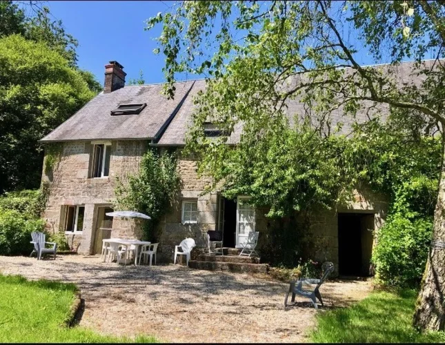 Detached 3-Bed Farmhouse, Villedieu-Les-Poeles, Manche photo 5