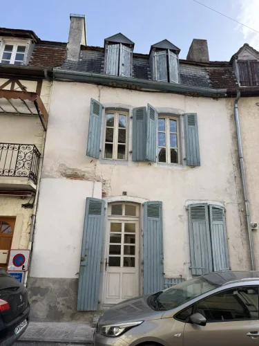 Charming 2-Bedroom House in Salies-De-Béarn