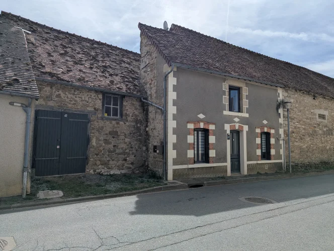Charming Character Cottage in the Indre (36)