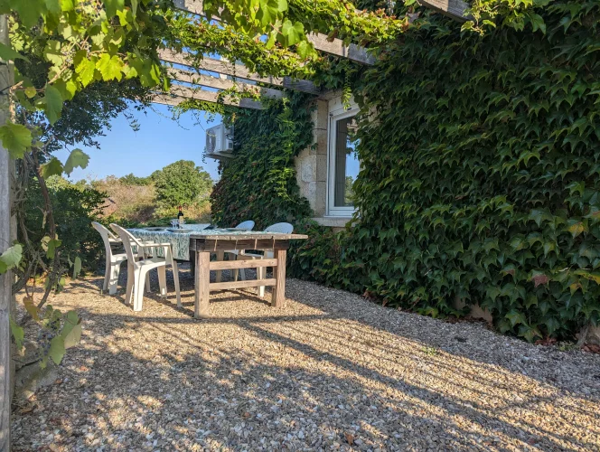 Delightful Character Property just 6km from Amenities photo 2