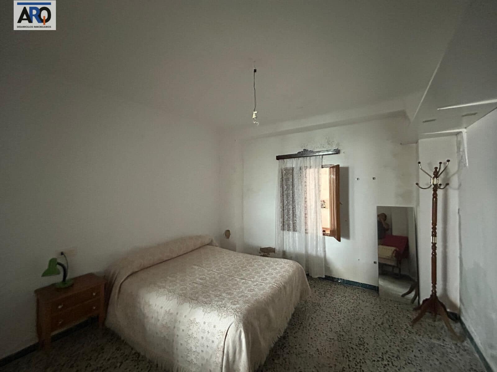 Townhouse for sale in Benaoján, Málaga photo 4