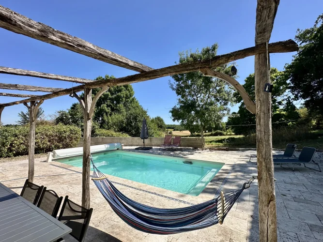A Peaceful Haven Surrounded by Nature – Heated Pool, Privacy and Beautiful Countryside Views photo 5