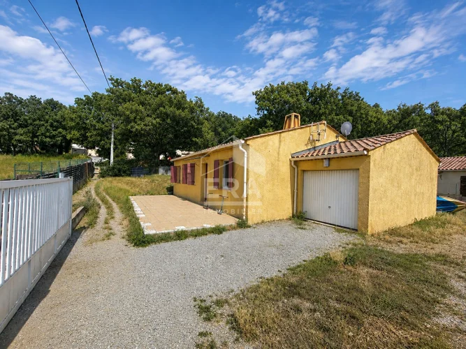L'escale - Individual 4-Room House with Garage and Garden
