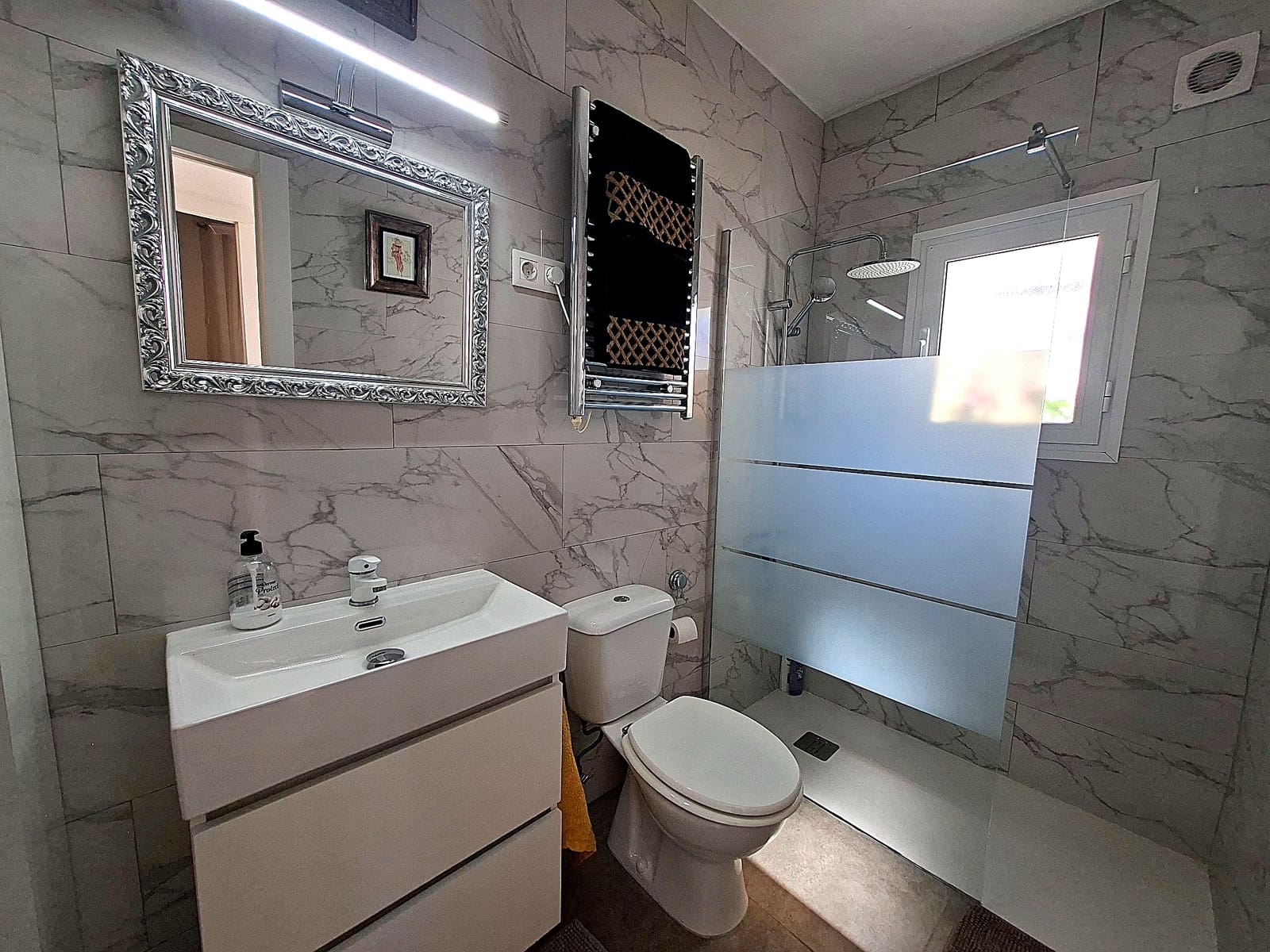 Townhouse for sale in Galera, Granada photo 5