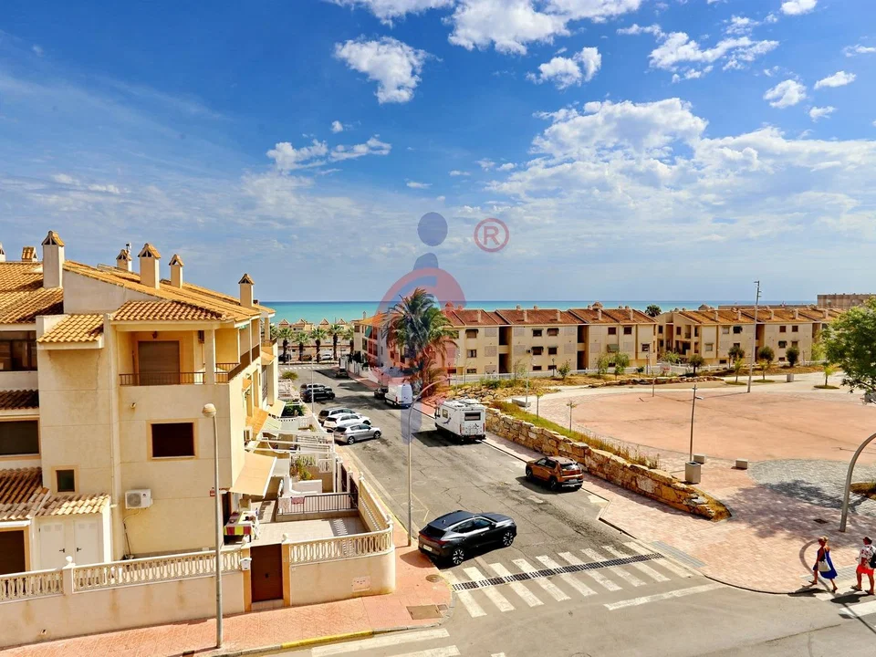 Apartment in Guardamar Del Segura, Alicante province