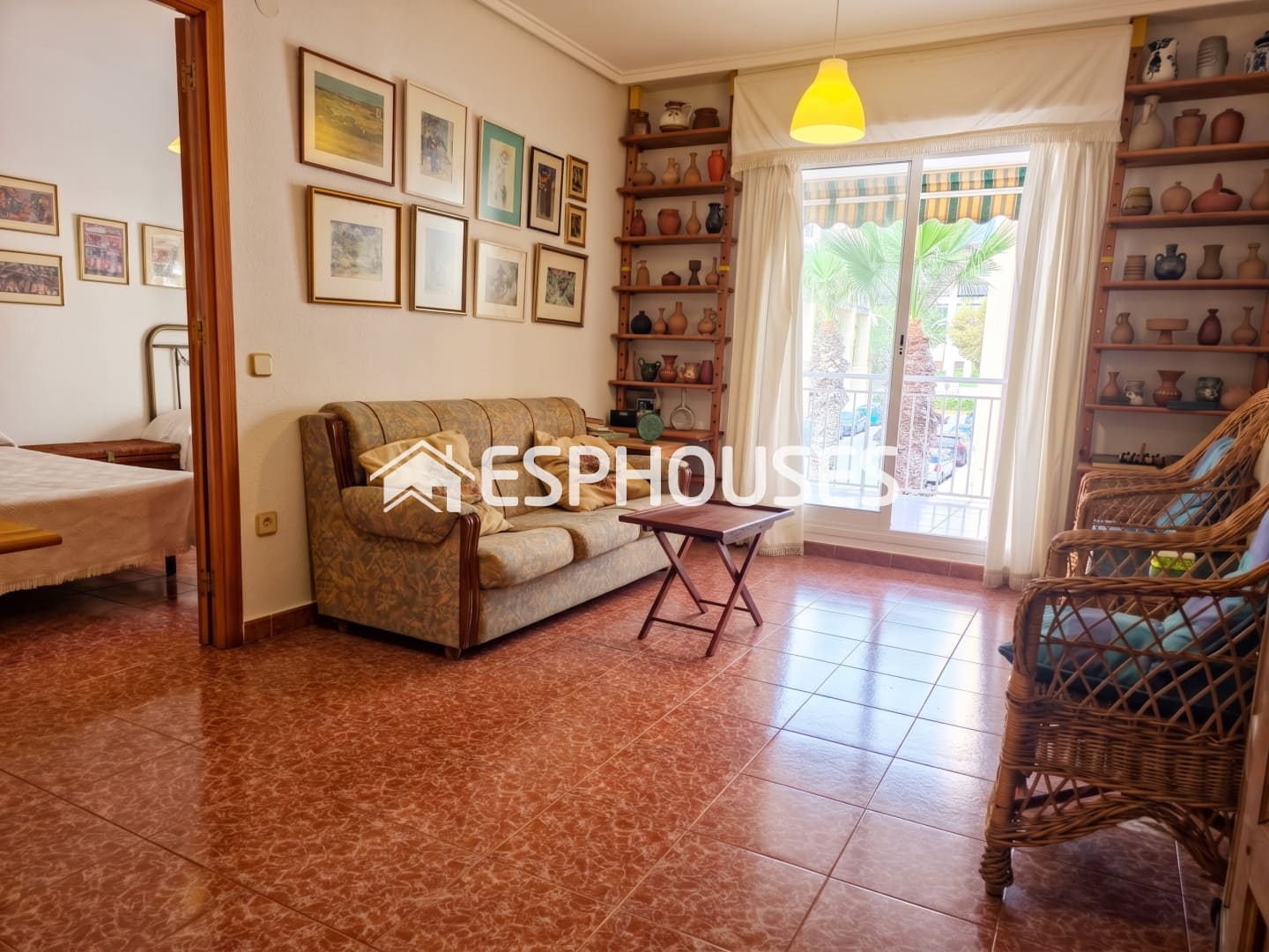 Apartment for sale in Guardamar Playa, Guardamar del Segura, Alicante photo 3