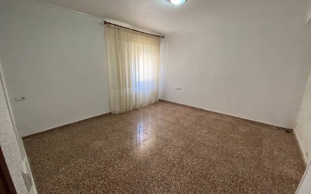 Apartment for sale in Sax, Alicante photo 4