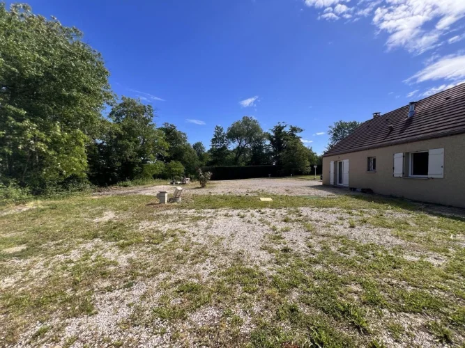 3 Bed House for Sale in Mervans photo 3
