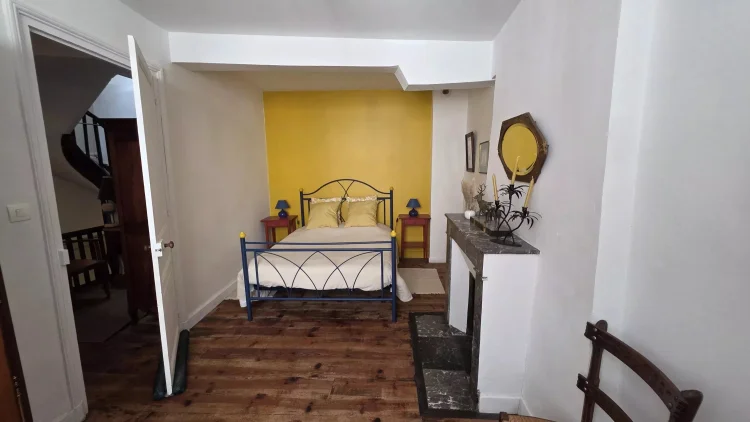 Charming 3-Bedroom Furnished House in Salies-De-Béarn photo 3