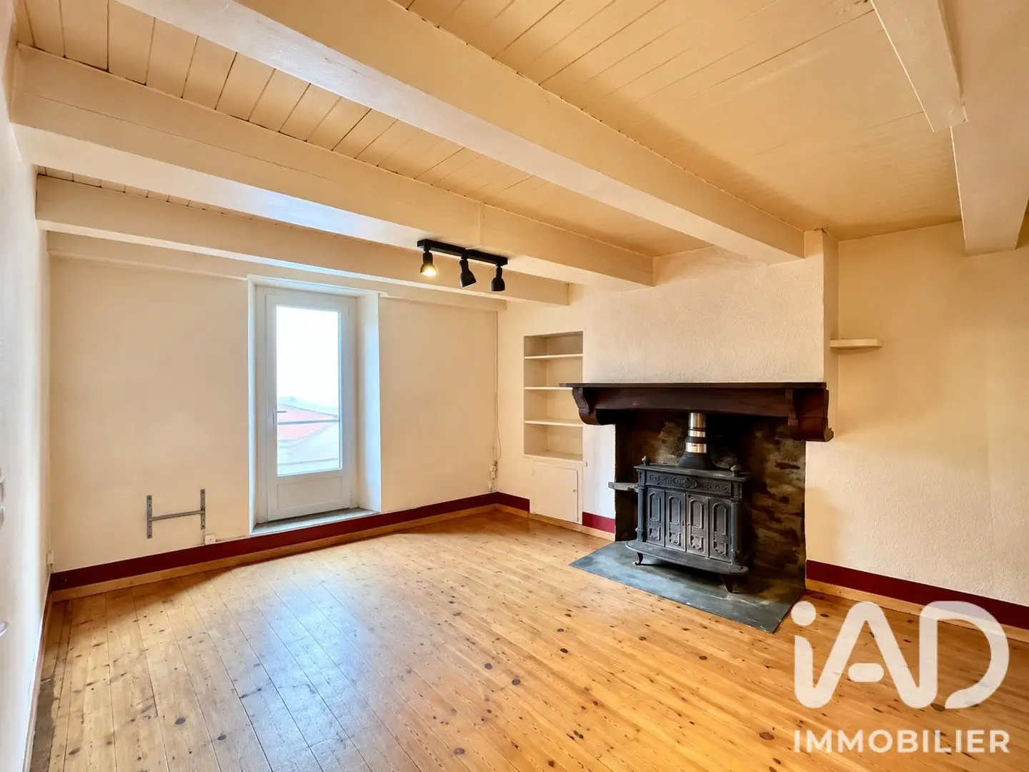 House for sale in Riols — 1 bedroom, 38 m² photo 3