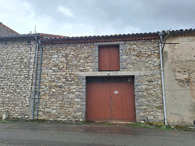 Large Village House with Garage photo 3