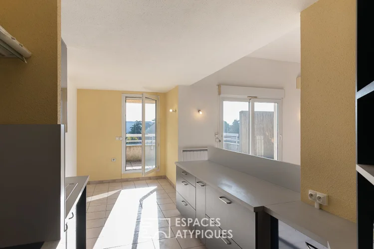 Spacious Apartment with a Terrace and Garage in the City Center photo 5