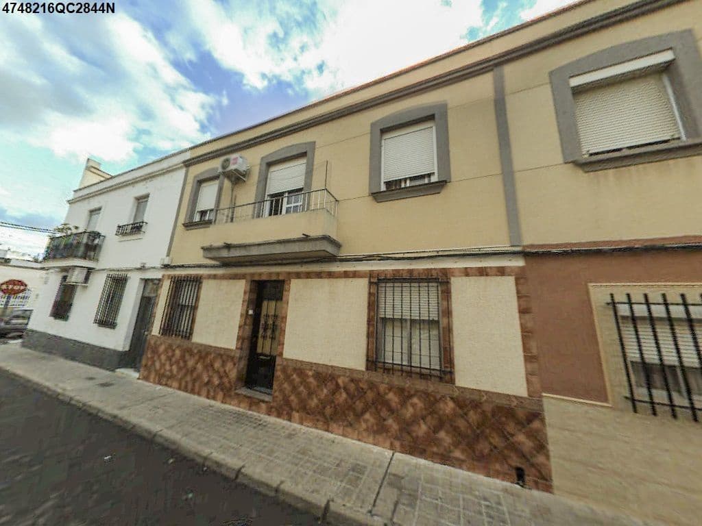 Semi-detached Villa for sale in Almendralejo, Badajoz