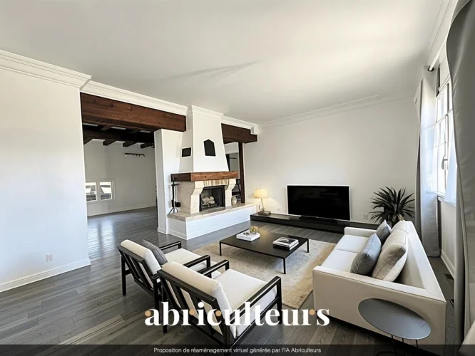 Spacious and Bright 45 m² House for Sale in Cognac (16100)