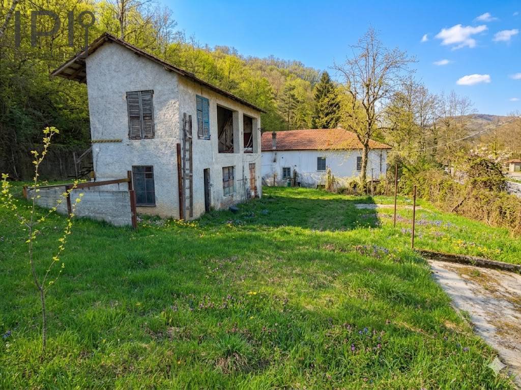 5 bedrooms country house, 400 m² Piana Crixia, Savona (province) photo 5