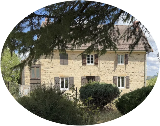 Auv 1224: Nice Stone House, Garage, Panoramic Views, 822m²