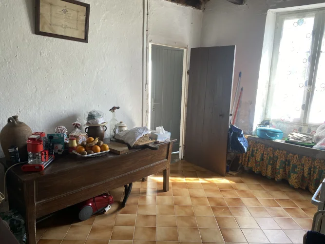 House to Renovate with Garden photo 3