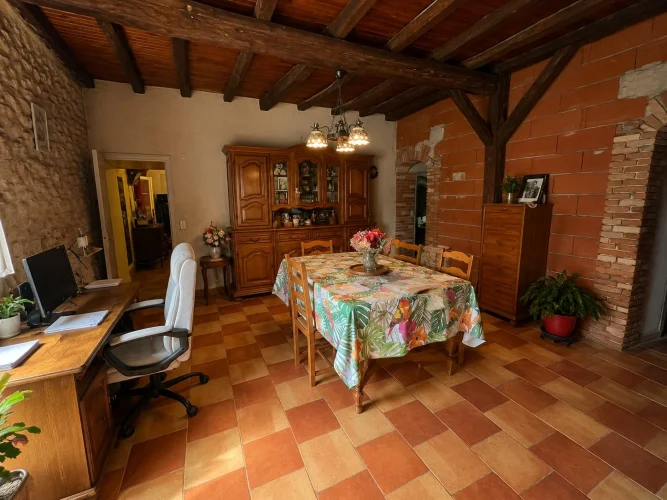 Beautiful Stone House Located a Few Minutes from Montaigu-De-Quercy, in a Quiet and Pleasant Environ photo 4