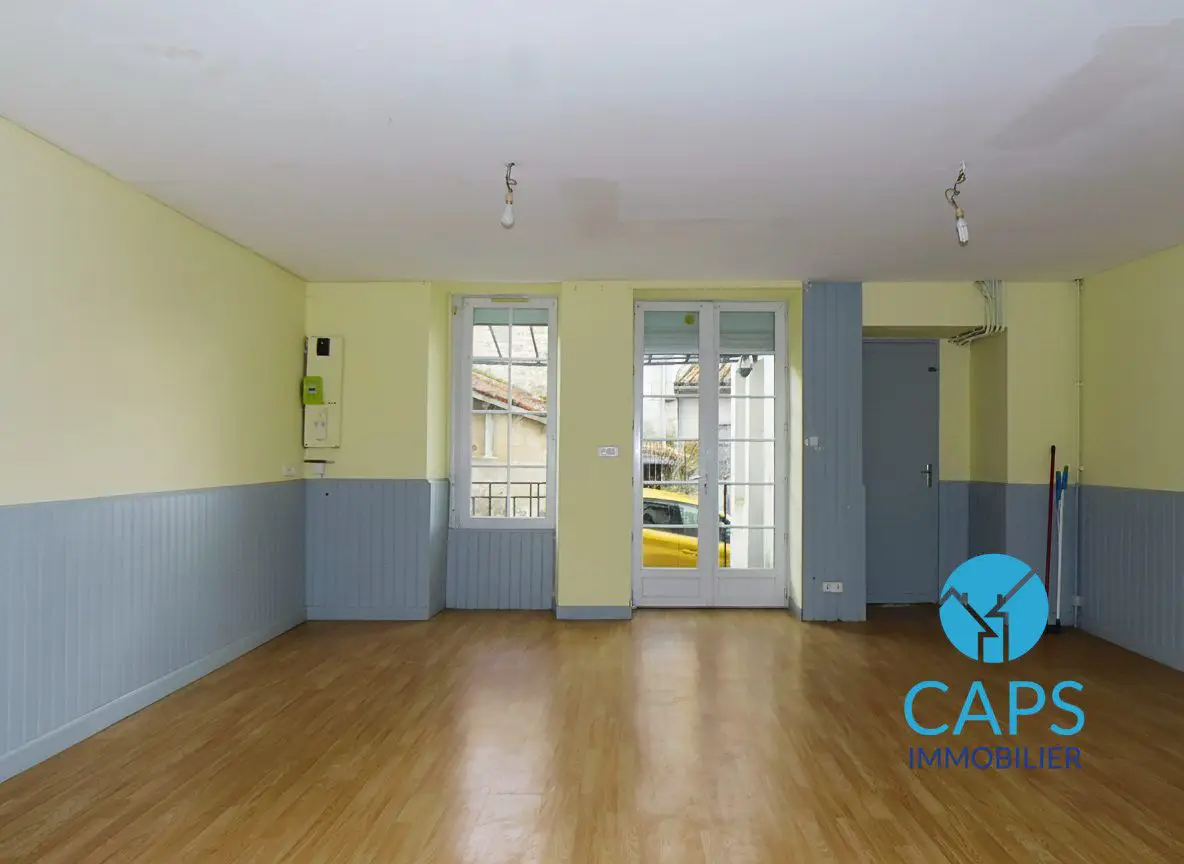 House for sale in Coteaux Du Blanzacais — 3 bedrooms, 106 m² photo 3