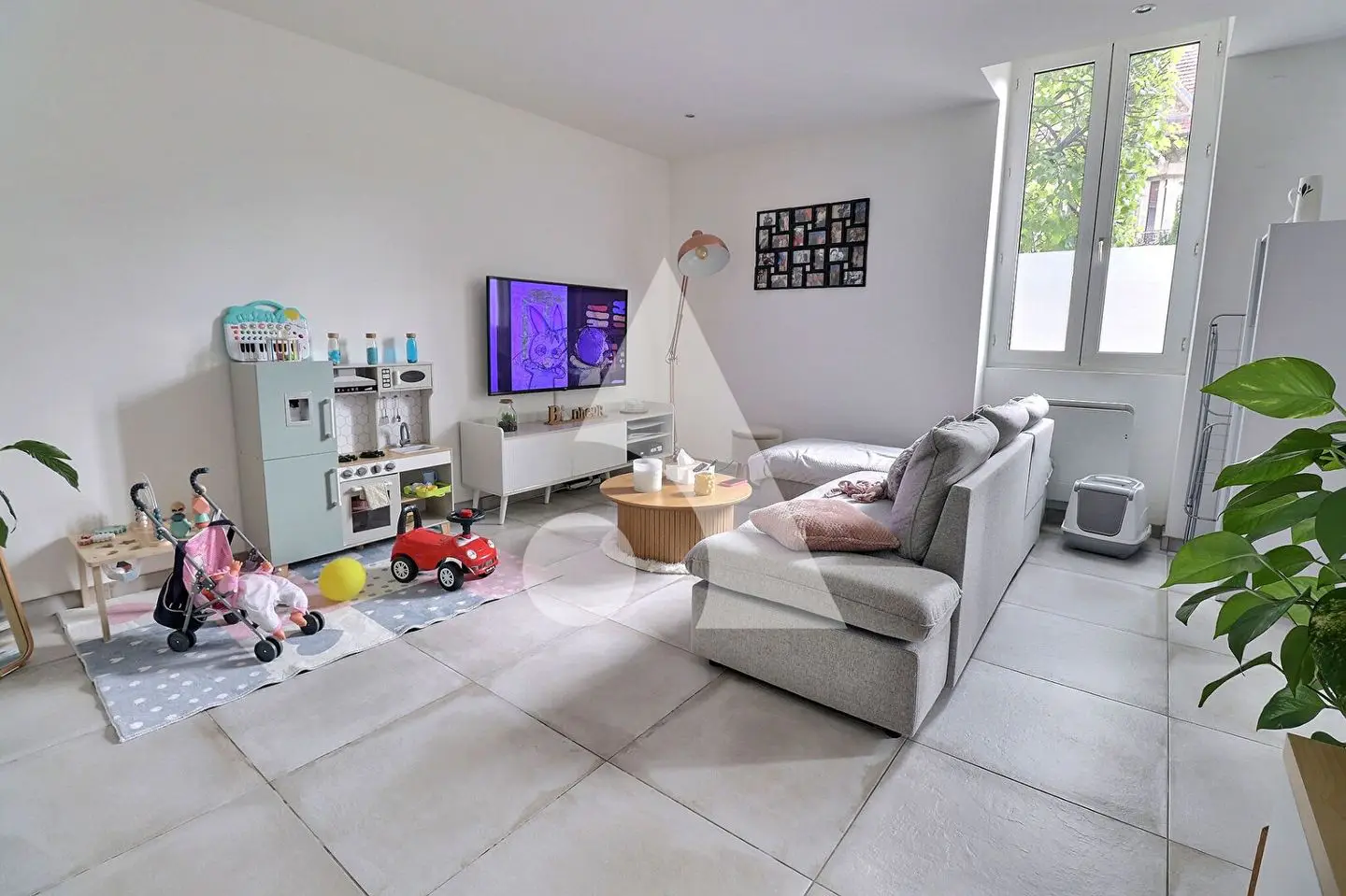 Apartment for sale in Mery Sur Oise — 2 bedrooms, 59 m²