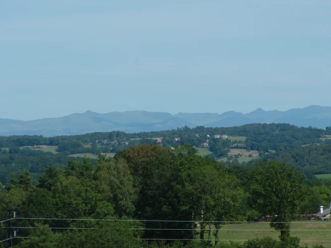 A Magnificent and Spacious Country Home Circa 1873, Renovated, Original Features Panoramic Views of the Massif Central P… photo 4