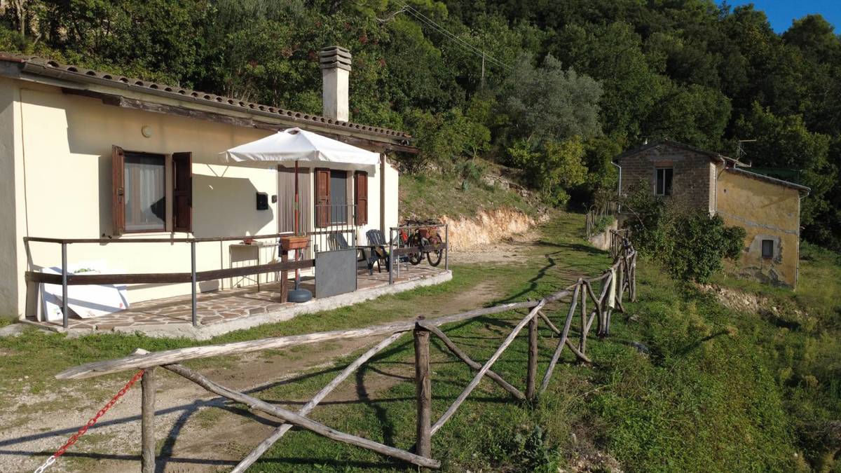 4 bedrooms villa, 180 m² Terni, Terni (province) photo 5