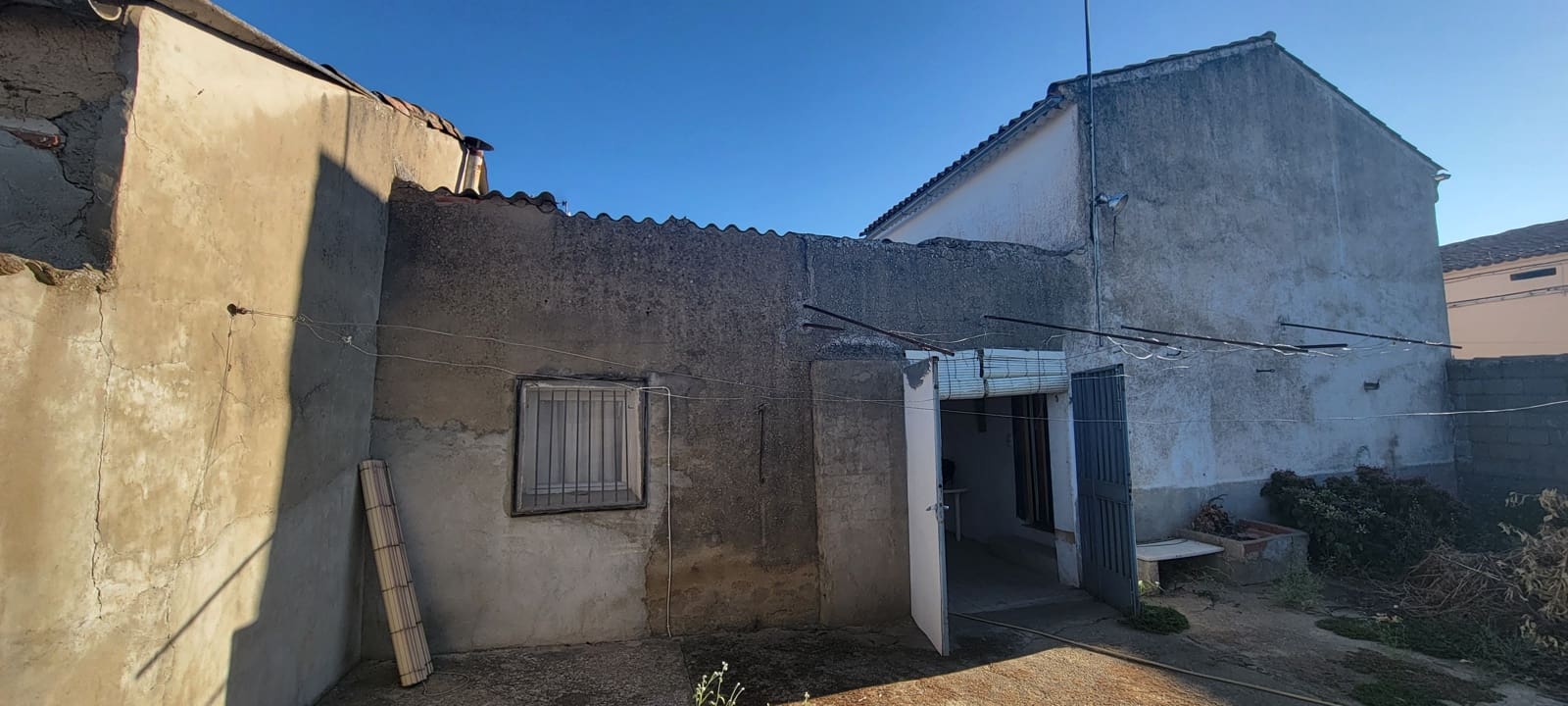 Townhouse for sale in Zorita, Cáceres